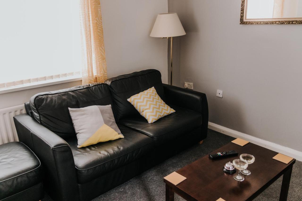 Coach House, A Cosy Nook In The Heart Of Tyne And Wear, With Parking, Wifi, Smart Tv, Close To All Travel Links Including Durham, Newcastle, Metrocentre, Sunderland Washington  Extérieur photo